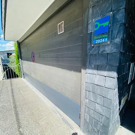 Villa Casa Foz Do Corgo - Private Pool, Gardens&river Access *