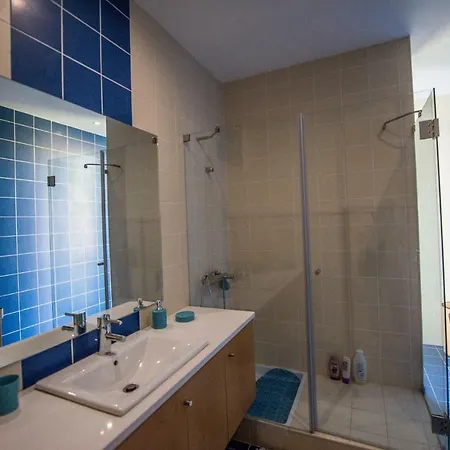 Casa Foz Do Corgo - Private Pool, Gardens&river Access Villa *