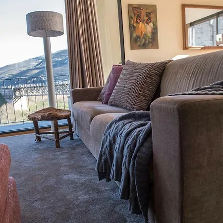 Casa Foz Do Corgo - Private Pool, Gardens And River Access * Peso da Regua