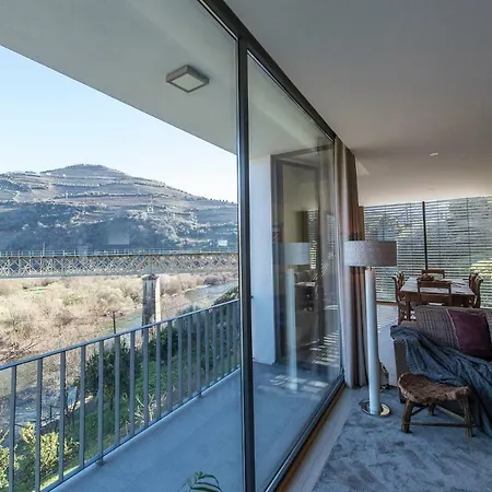 Casa Foz Do Corgo - Private Pool, Gardens And River Access Villa *