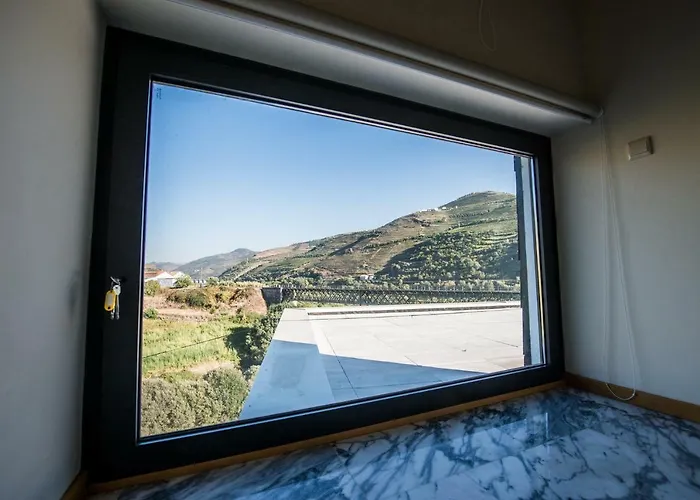 Villa Casa Foz Do Corgo - Private Pool, Gardens And River Access Peso da Régua