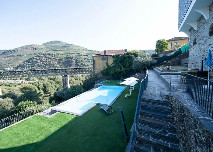 Casa Foz Do Corgo - Private Pool, Gardens And River Access Villa